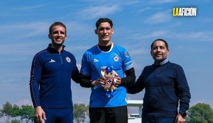 Jesús Orozco fue presentado como refuerzo del Cruz Azul para el Clausura 2025. Llega proveniente de Chivas después de una larga y complicada negociación