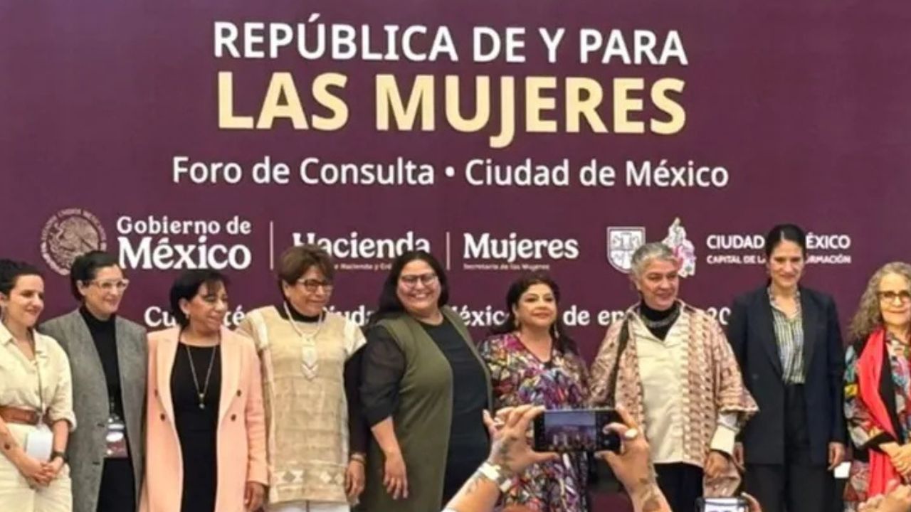 Foro "República de y para las mujeres" busca atender problemáticas de género