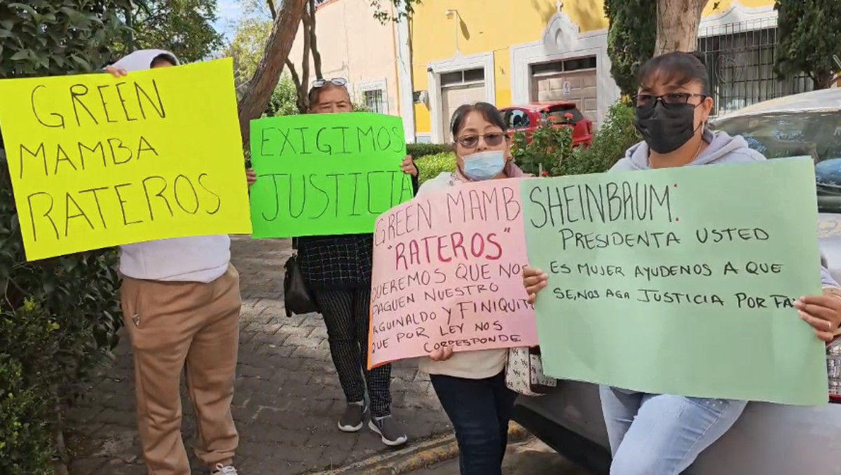 Mujeres de la tercera edad exigen justicia laboral en Pachuca