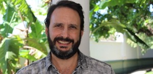 Adrián Curiel Rivera recomienda grandes placeres literarios
