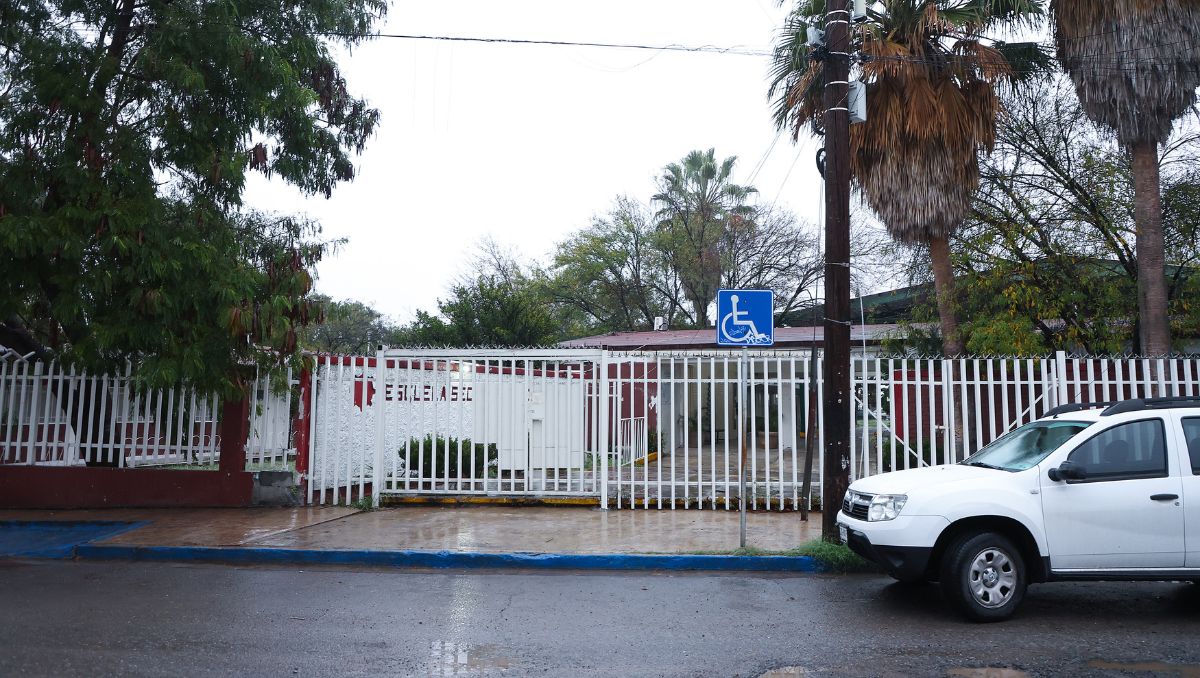 Se prevén bajas temperaturas la próxima semana en Nuevo León, por lo que el gobernador Samuel García anunciará el viernes si habrá clases. Jorge López