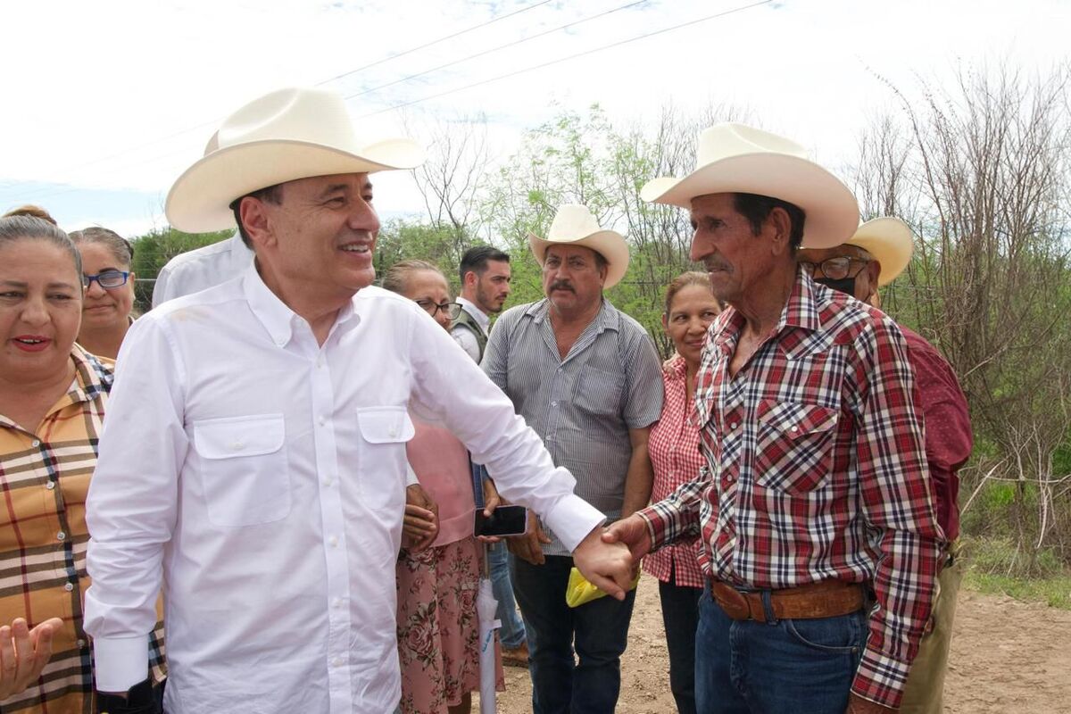 dicho programa ofrece un apoyo de cinco mil pesos por hectárea sembrada de cártamo a los agricultores
