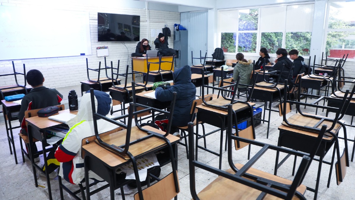 Clases en Nuevo León por bajas temperaturas / Jogre López
