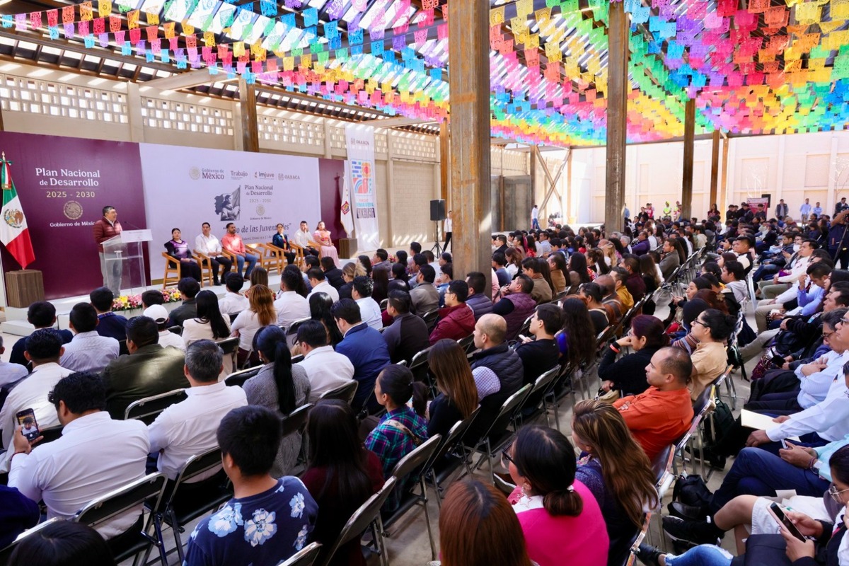 Salomón Jara durante su participación en el Foro de las Juventudes (Especial)