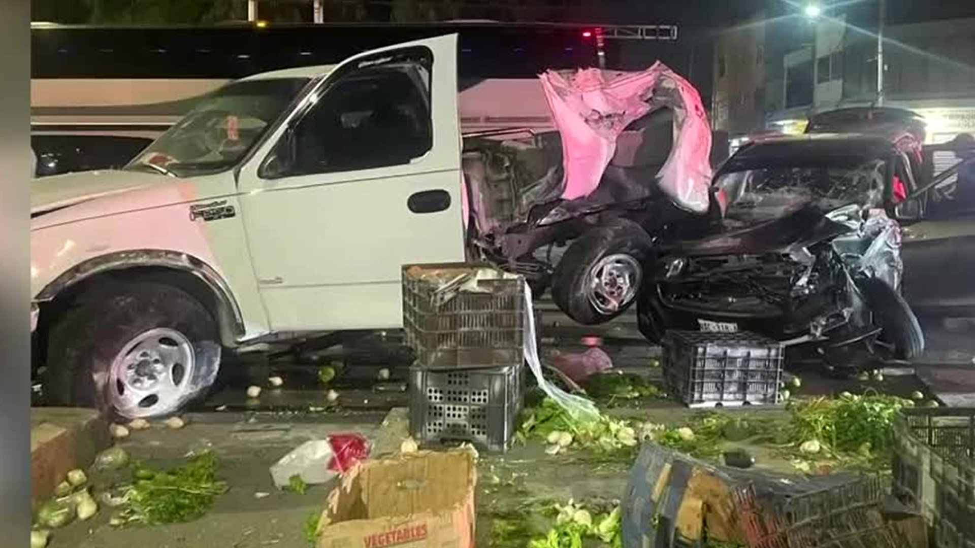 Choque deja cuatro heridos sobre la calzada Vallejo en CdMx