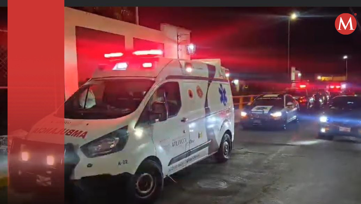 Hombre se lanza de puente para escapar de su esposa en Puebla | Especial