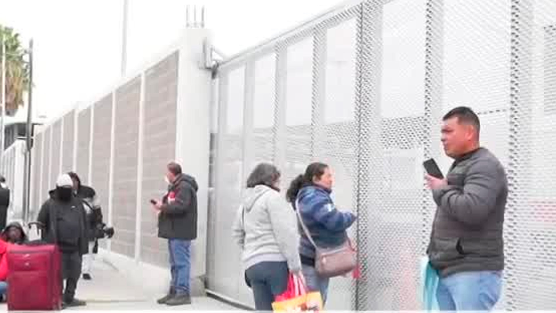 Migrantes consternados por la cancelación de citas de CBP One en Piedras Negras, Coahuila