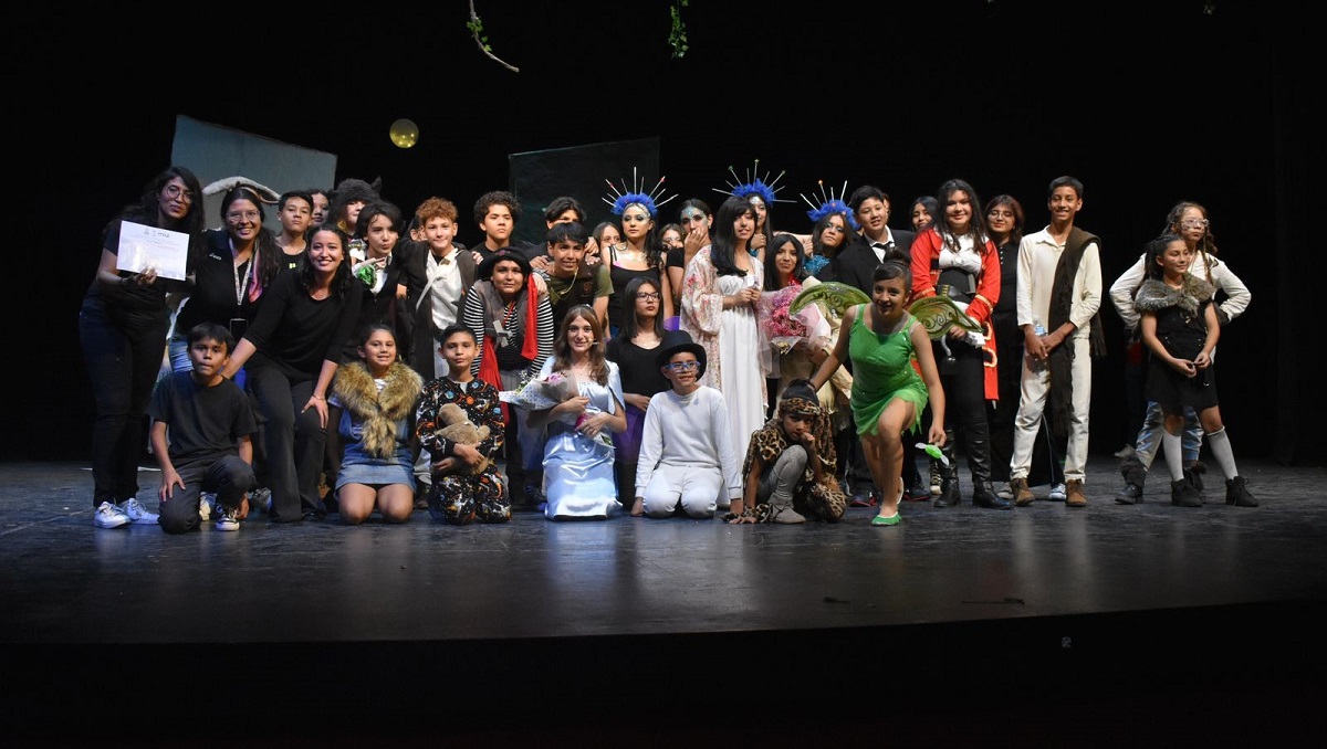 Puesta en escena anterior de los alumnos del Colegio Isabel la Católica. (cortesía)