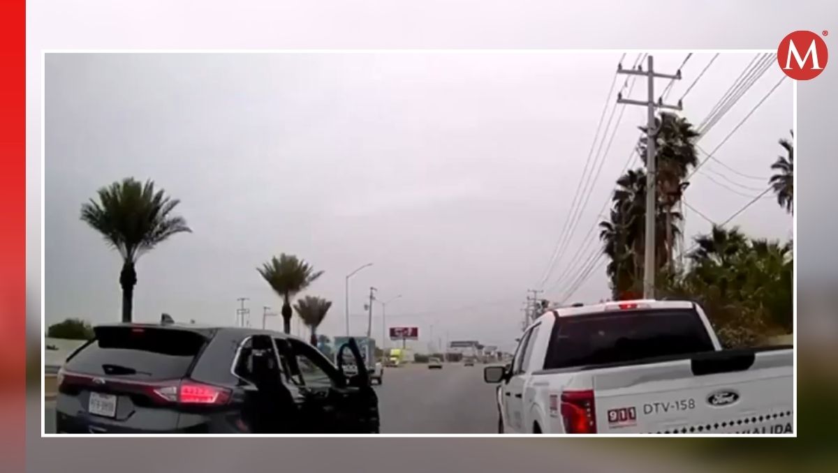 Aunque vieron una camioneta de Tránsito y Movilidad detenida por dicha carretera, la pareja no recibió apoyo | Especial
