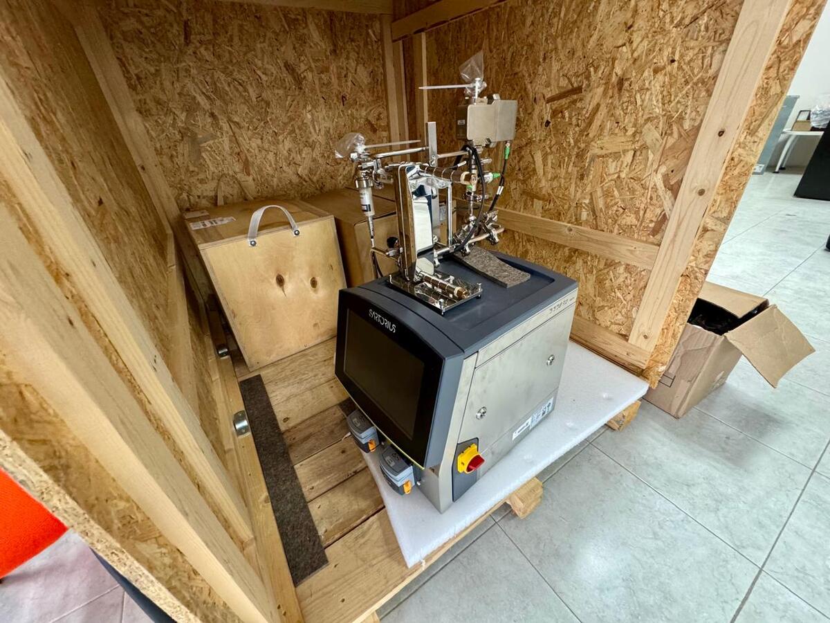 Los equipos permanecen almacenados en cajas desde marzo de 2023 en las instalaciones del Citnova