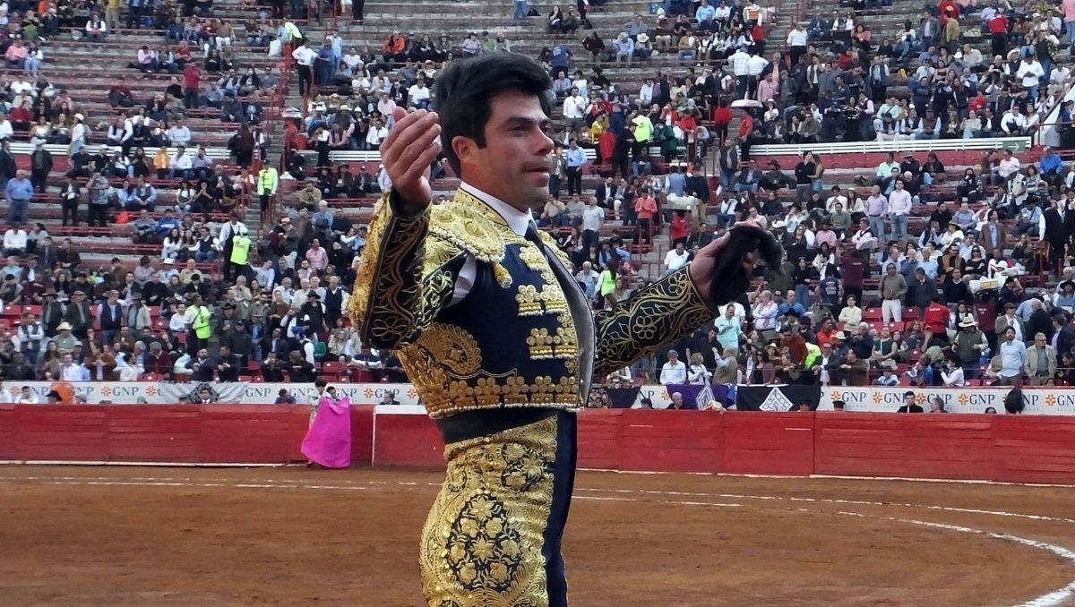 Justa oreja para Fermín Rivera en la Plaza de Toros México (Jorge Matchain)