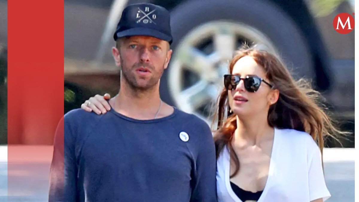Chris Martin y Dakota Johnson acudieron a uno de lo festivales que más gente convocan