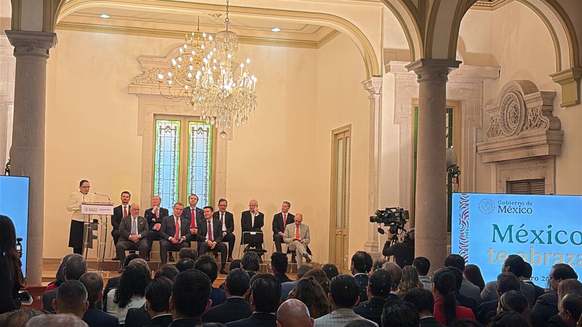 Empresarios y gobierno presentan programa de empleo para repatriados. Foto: Archivo