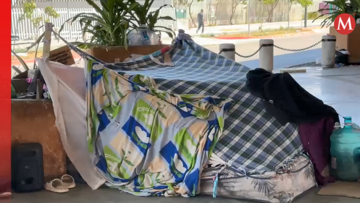 Migrantes buscan alternativas de alojamiento mientras esperan avanzar hacia la frontera norte. | Especial