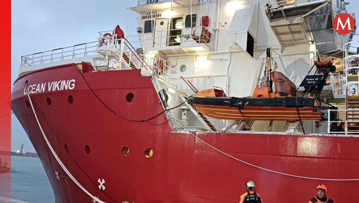 Personal medico  a bordo del barco auxilio a la niña |especial