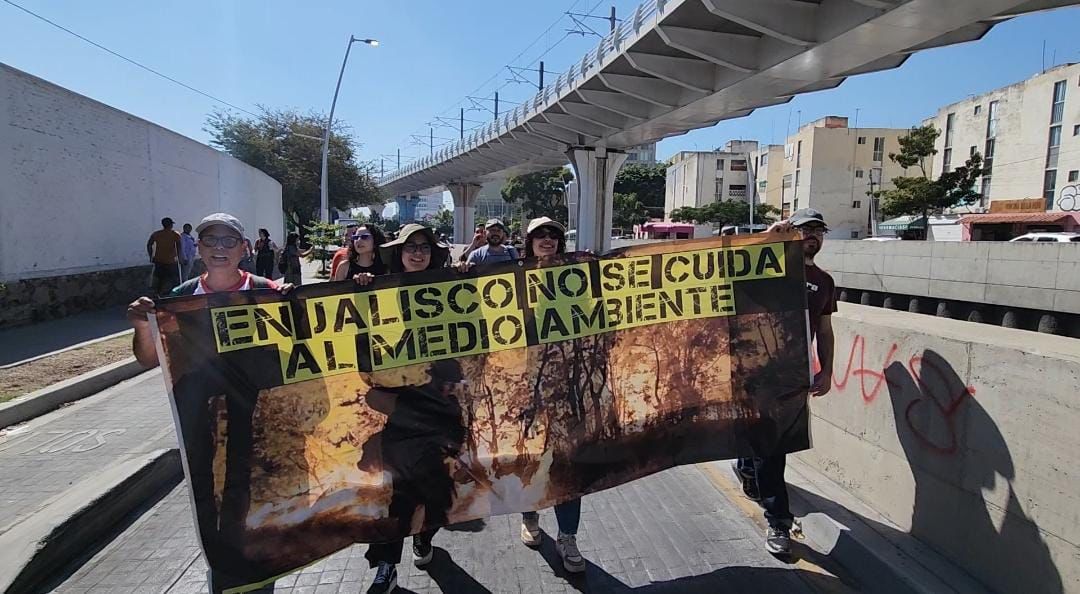 La manifestación culminó la lectura de un documento. (Pablo Núñez)