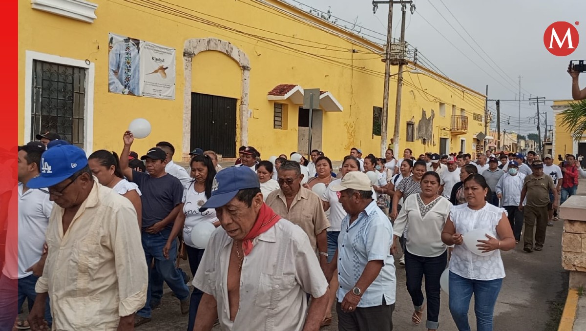 El alcalde Juan Antonio Sosa lideró la marcha y prometió más seguridad. | Especial