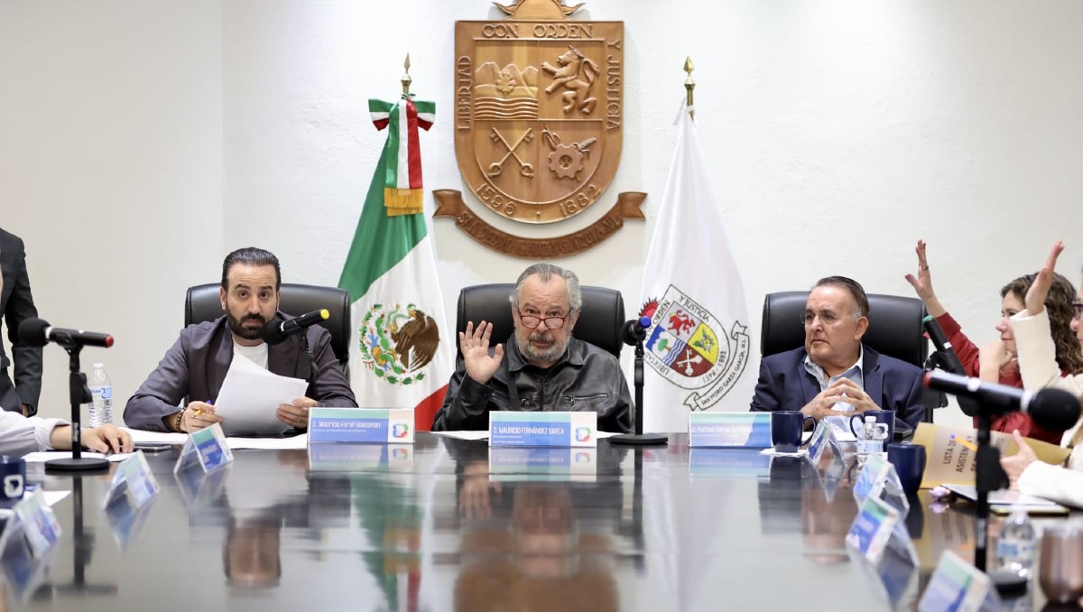 El Cabildo de San Pedro aprobó de manera unánime nombrar el Túnel de la Loma Larga como Agustín Basave. Especial