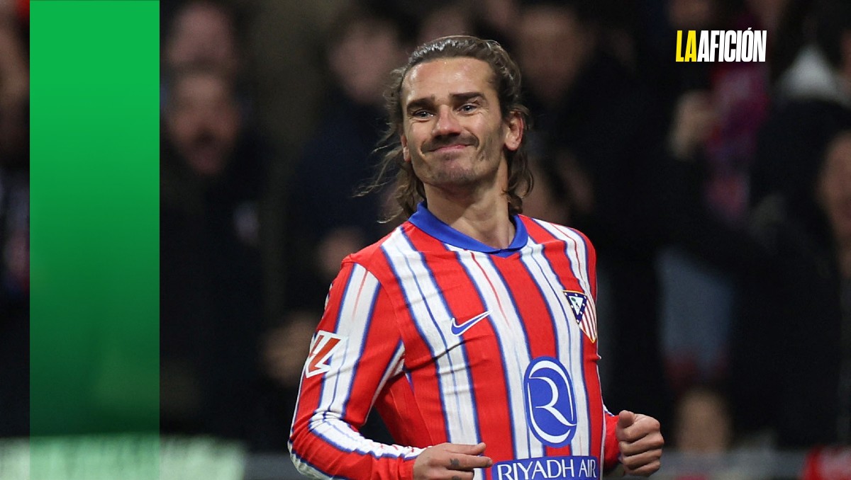 Antoine Griezmann durante un partido con el Atlético de Madrid (Reuters)