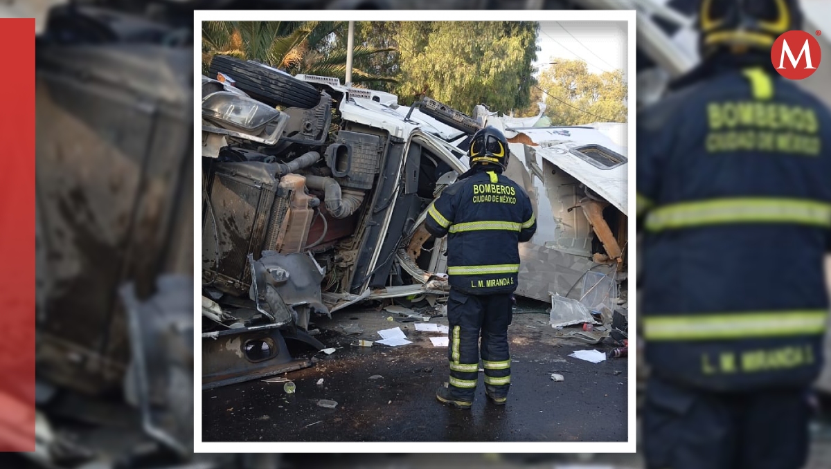 Autoridades capitalinas laboran tras el abandono de la unidad. | Foto: Bomberos CdMx vía X.