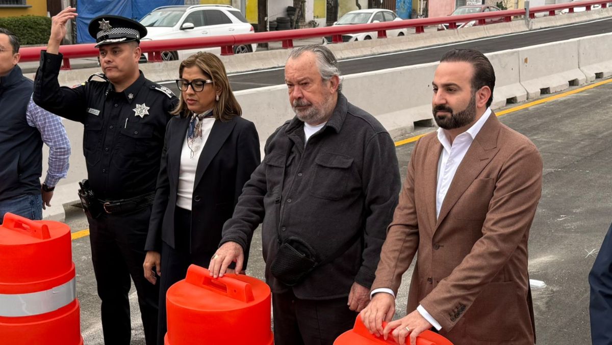 Mauricio Fernández, alcalde de San Pedro, se reunió ayer con el delegado de la Secretaría de Seguridad federal. Víctor González