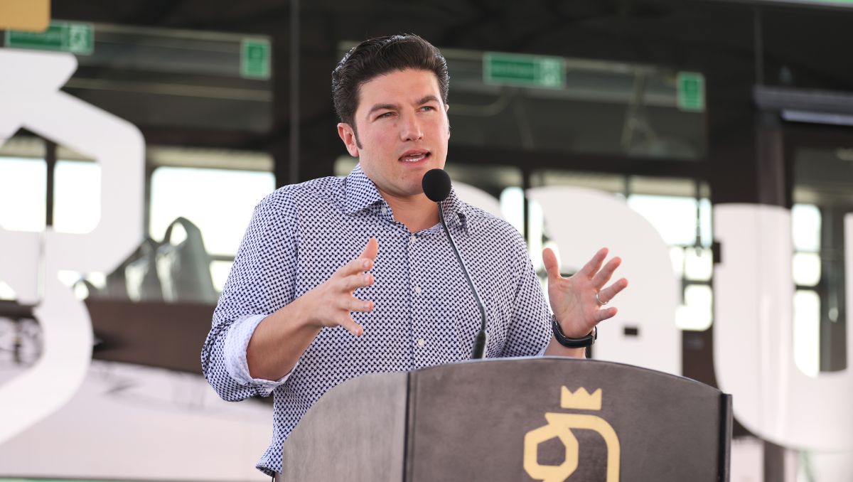 Samuel García, gobernador de Nuevo León. Luis Guerra