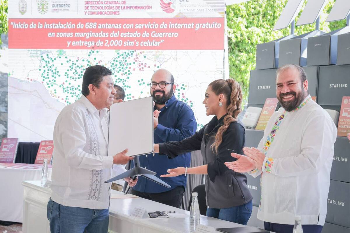 Evelyn Salgado reafirmó su compromiso de modernización digital en Guerrero. | Especial