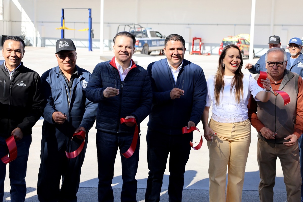 Esteban Villegas y Homero Martínez entregaron obras importantes para Lerdo y sus comunidades (Rolando Riestra)