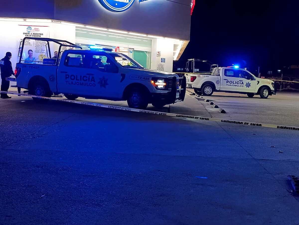 La agresión ocurrió al interior de una farmacia de Tlajomulco. (Vicente Torres)