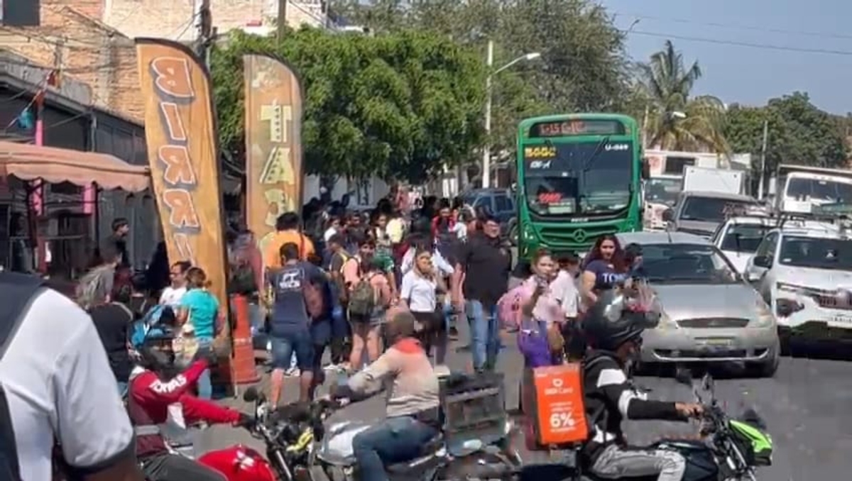 Atestada lució la carretera a Saltillo durante casi dos horas por la protesta de usuarios (Foto: Juan Carlos Munguía)