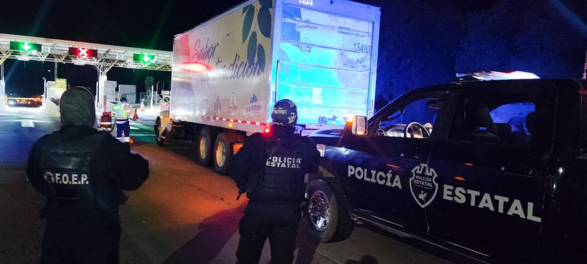 El camión fue recuperado por elementos de la Policía del Estado. (Cortesía)