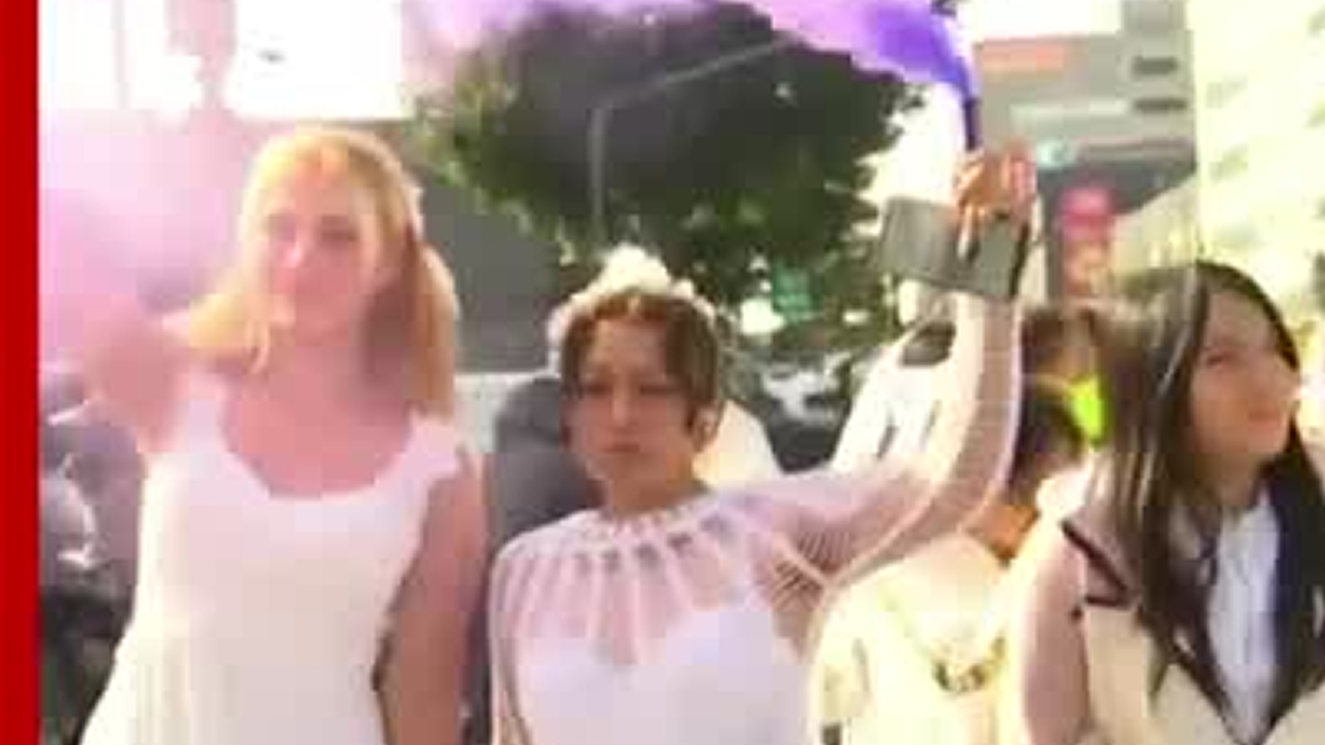 Feministas protestan frente a la SCJN; piden la variación de 5 criterios judiciales