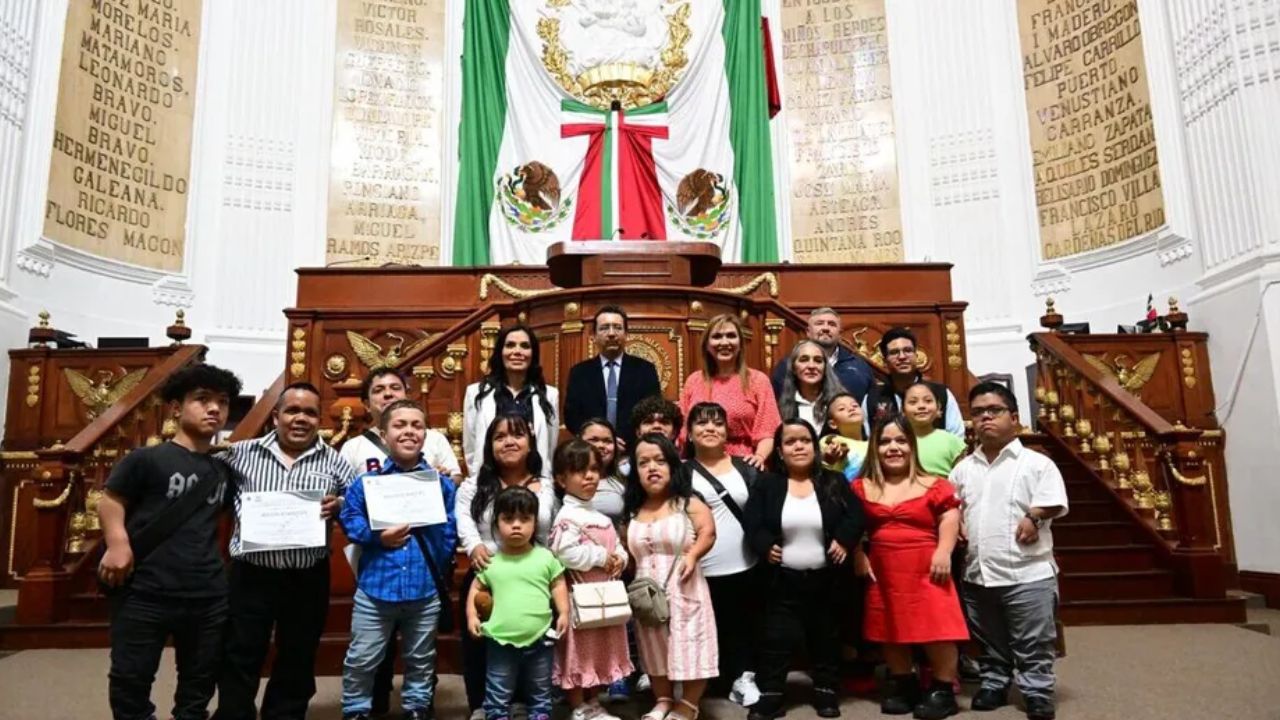 Congreso de la CdMx impulsa accesibilidad para personas de talla baja