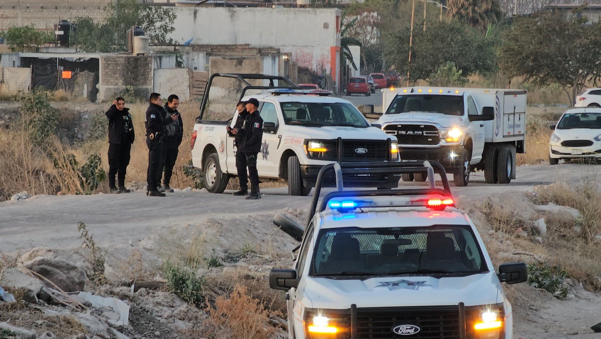 Autoridades atienden reporte de una persona sin vida hallada en brecha en Tlajomulco (Juan Carlos Munguía)