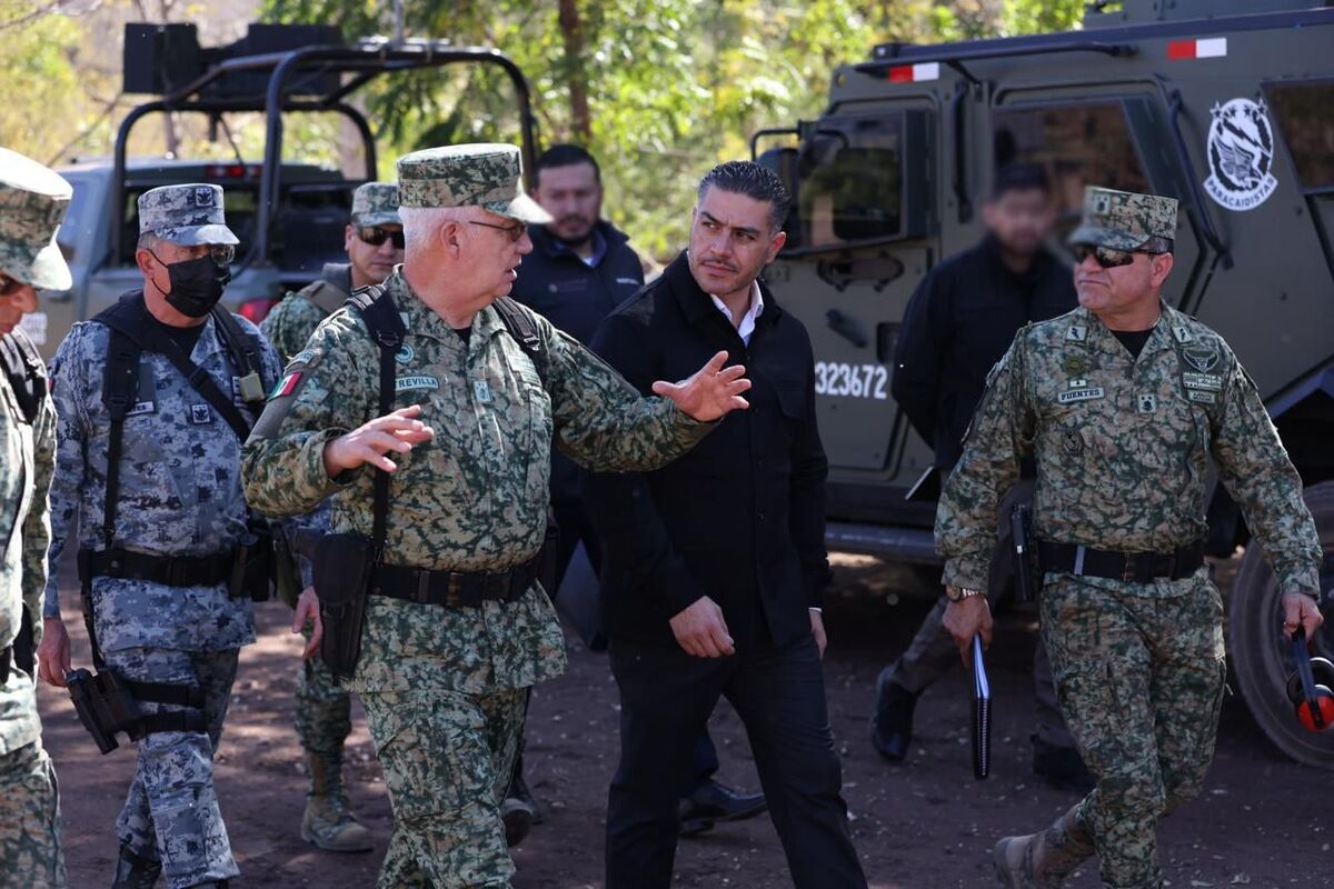 Desmantelan seis laboratorios de droga en Sinaloa; cuatro delincuentes abatidos en operativo | Foto: @OHarfuch