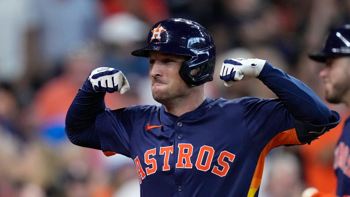 Alex Bregman llega a Red Sox con contrato de tres años y 120 mdd (AP)