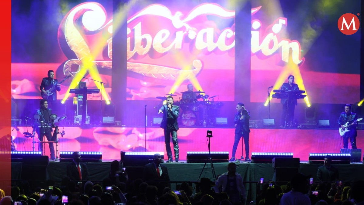 Liberación se encargó de cerrar una noche llena de amor en el Coliseo Centenario de Torreón (Verónica Rivera)