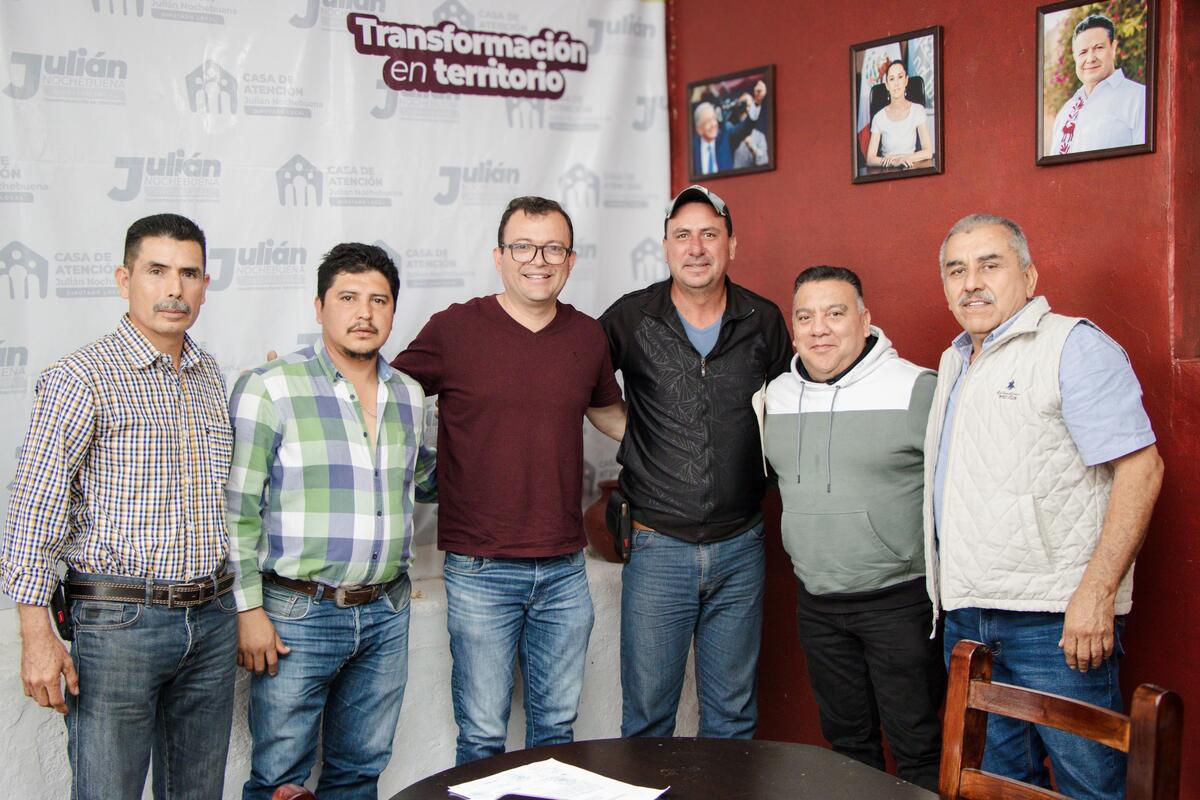 Diputado Julián Nochebuena atiende solicitudes de ciudadanos en la Huasteca hidalguense