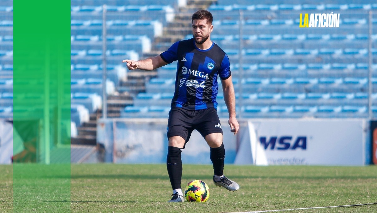Edson García, defensa de la Jaiba Brava.