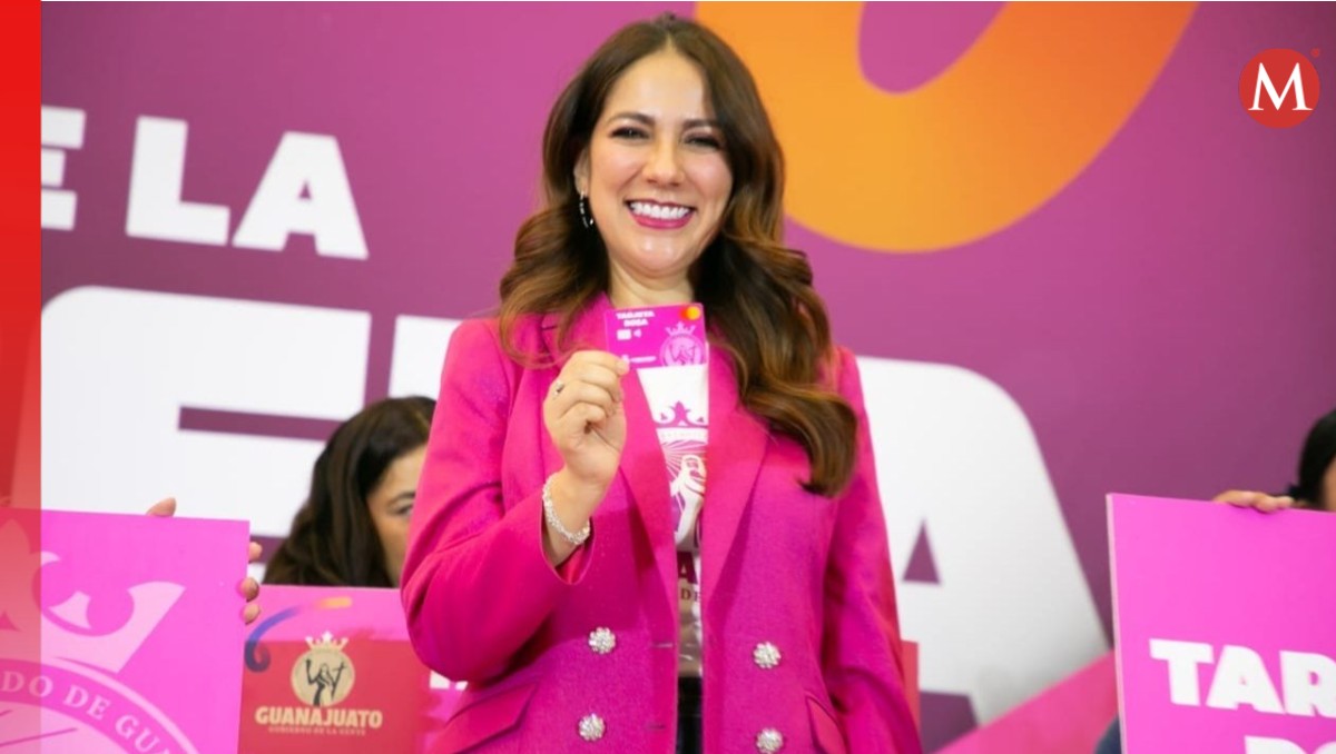 Tarjeta Rosa en León registra la entrega de miles de plásticos | Especial