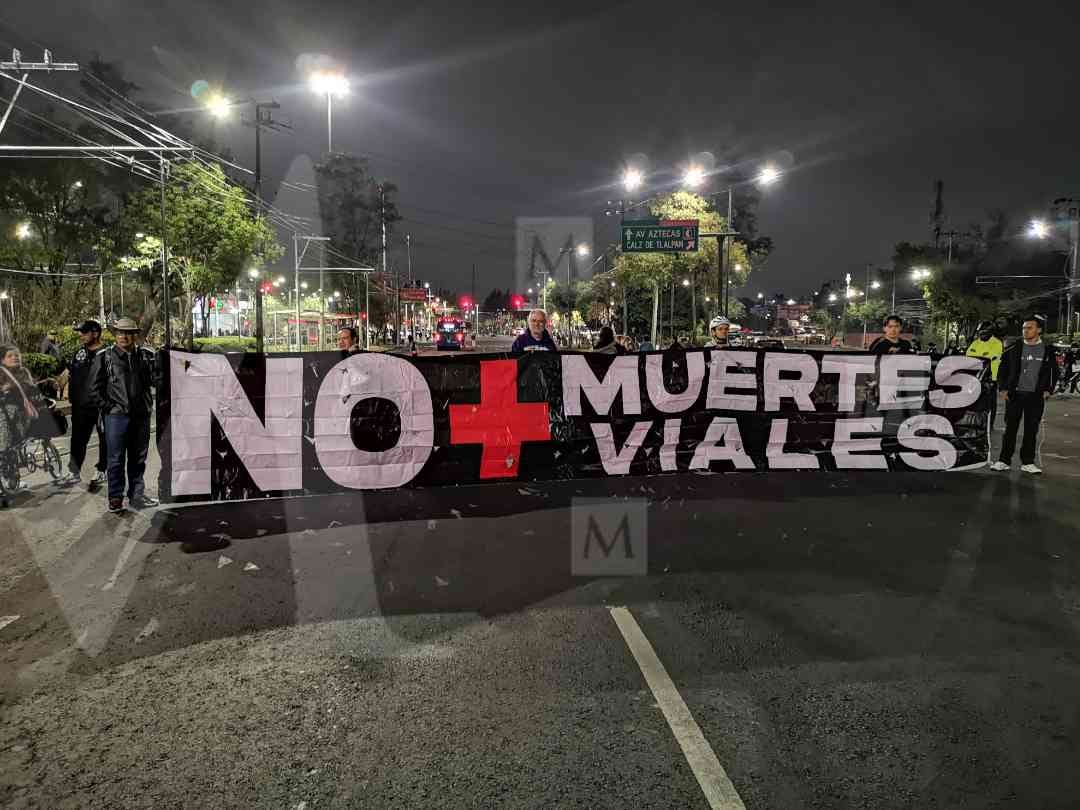 Protesta por muerte de ciclista en Coyoacán. (Foto: Jorge Becerril)