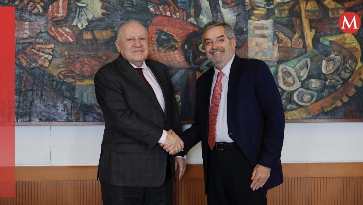 El canciller Juan Ramón de la Fuente se reunió con el titular de la Agencia Nacional de Aduanas de México. | Especial