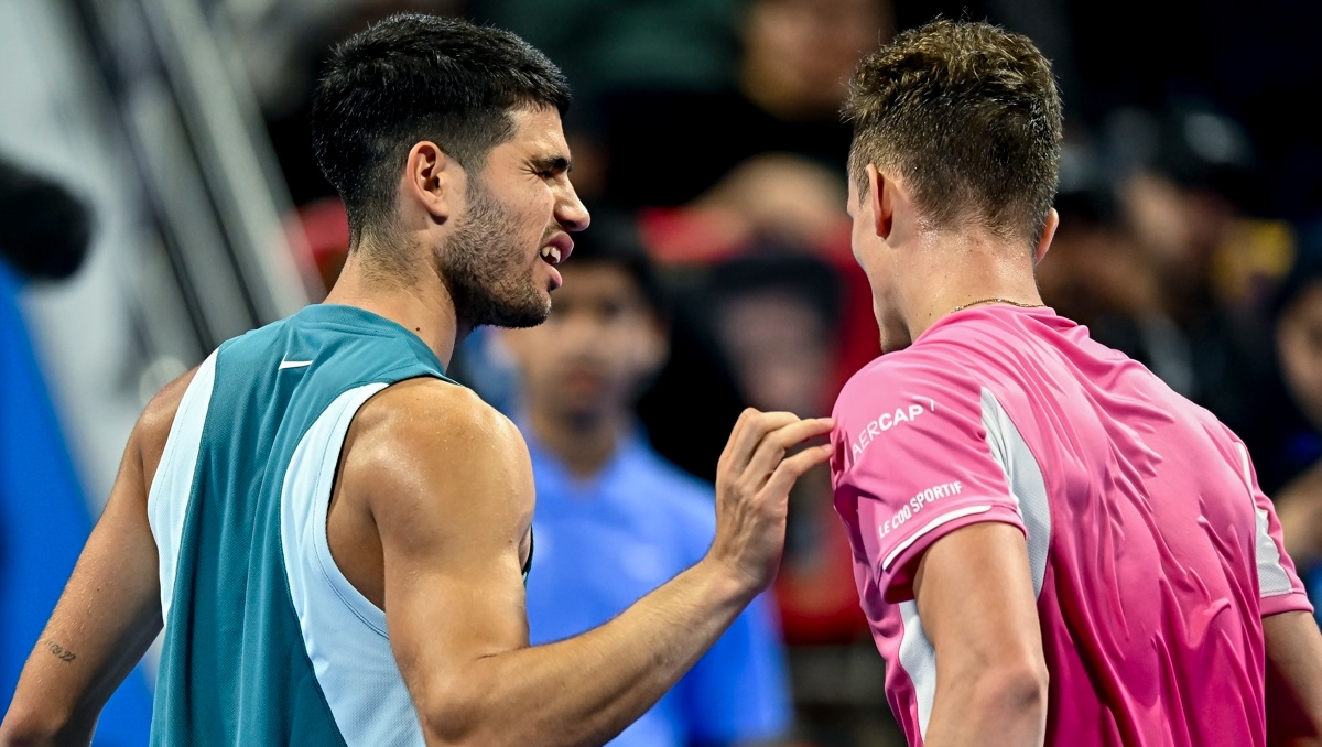 Carlos Alcaraz se despide de Doha en los Cuartos de final tras caer contra Lehecka (EFE)