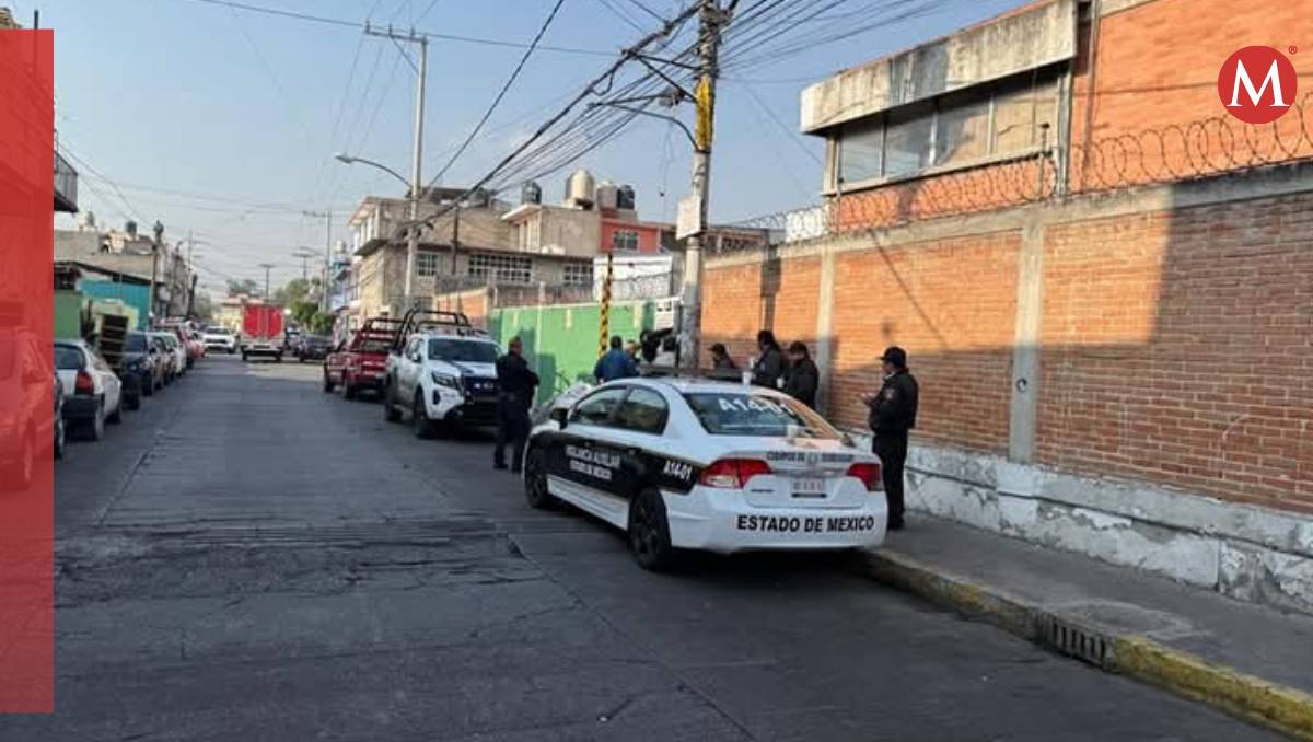 Bomberos mantienen vigilancia en Tlalnepantla tras derrame de químicos tóxicos. | Especial