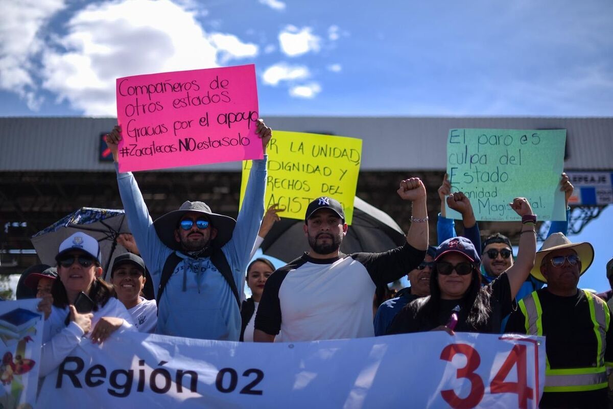 Pese a una mesa de diálogo con el gobierno estatal, la base sindical rechazó la propuesta oficial, manteniendo la suspensión de clases | Especial
