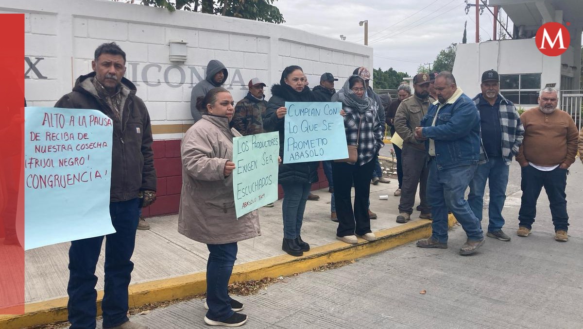 Productores protestan ante ‘Segalmex’ en Ciudad Victoria. | Antonio Hernández