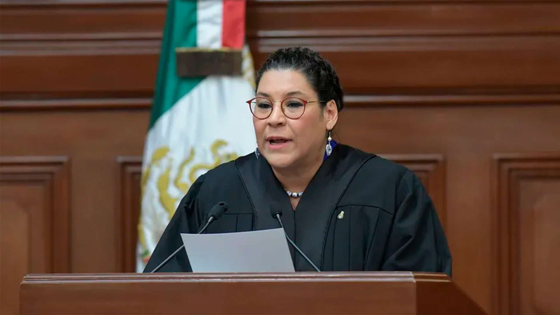 TEPJF le cierra la puerta a Lenia Batres y evita sobrenombres en boletas judiciales