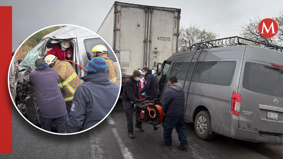 Conductor queda prensado en choque en carretera en Tamaulipas