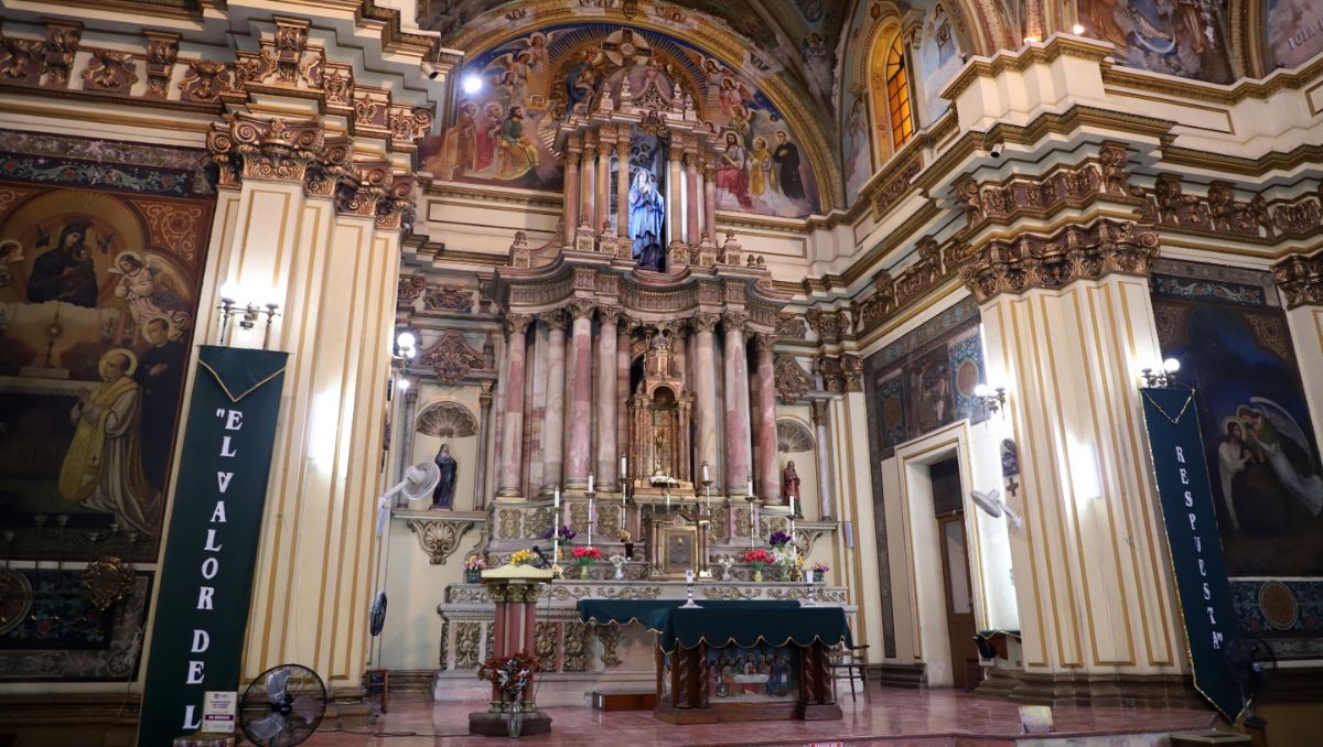 El domingo habrá una misa especial en la iglesia. Luis Guerra
