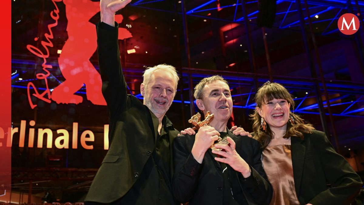 El director celebrando su triunfo | AFP